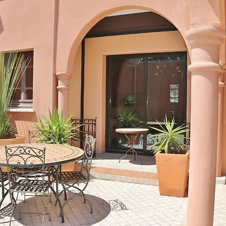 Riads By Nateve - Couples Only Riad