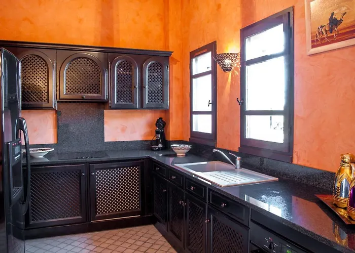 Riads By Nateve - Couples Only Μαροκινή κατοικία 2*