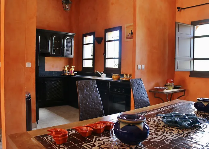 Riads By Nateve - Couples Only 2*