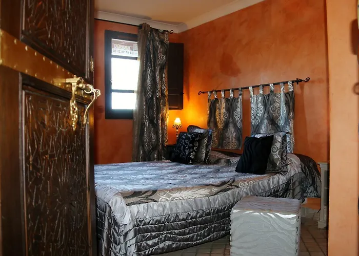 Riads By Nateve - Couples Only